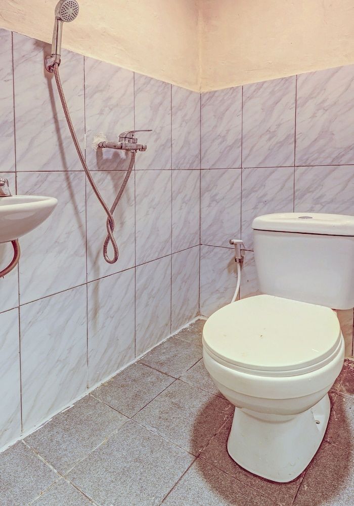 OYO 91784 Zazezo Homestay Syariah Standard Double Room 13