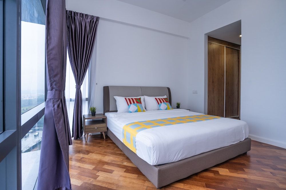 OYO Home 89725 Beautiful 3br Grand Medini Classic Room 18