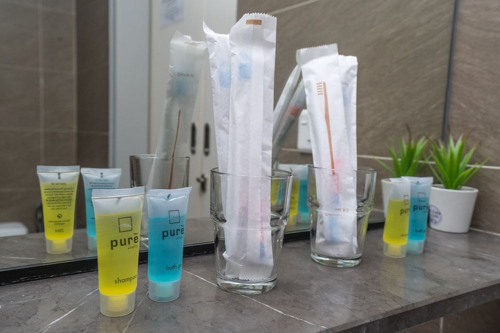 OYO Home 89725 Beautiful 3br Grand Medini Classic Room 22