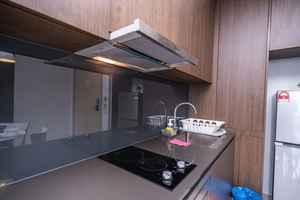 OYO Home 89720 Marvelous 1brGrand Medini Classic Room 9