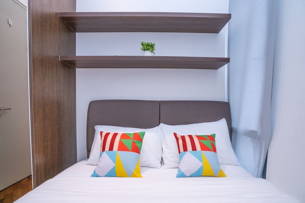 OYO Home 89724 Amazing 2br Grand Medini Classic Room 12