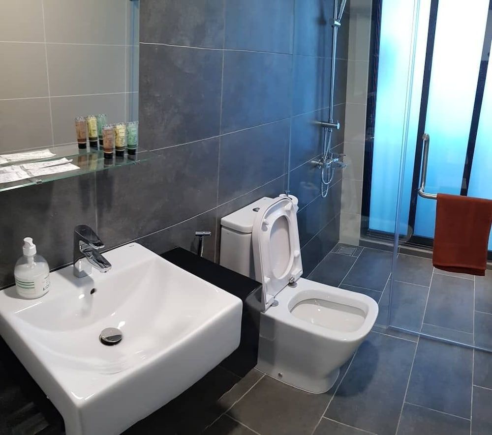 Almas Suites By Iconic Bliss Deluxe Twin Studio 13