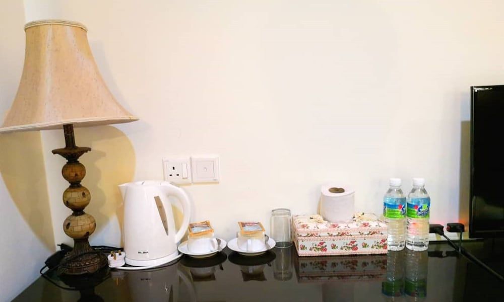 Alpine LXPD Water Chalet Deluxe Chalet, Partial Sea View 13