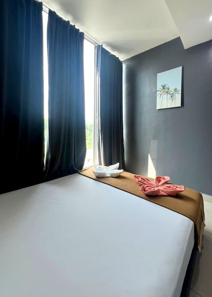 ARK HOTEL SERENDAH Business Double Room 9