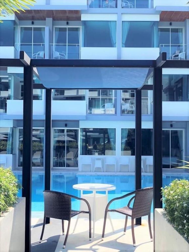 undefined Bay Window at Sea 9