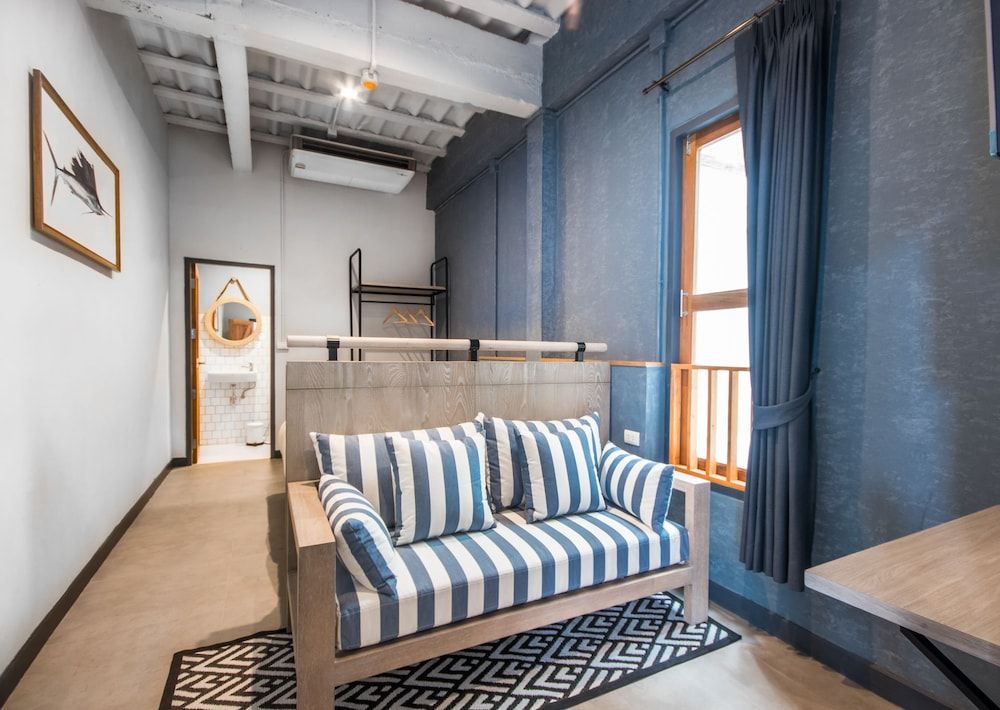 Mimi & Jim Co-living Space Superior Double Room, 1 Queen Bed 4