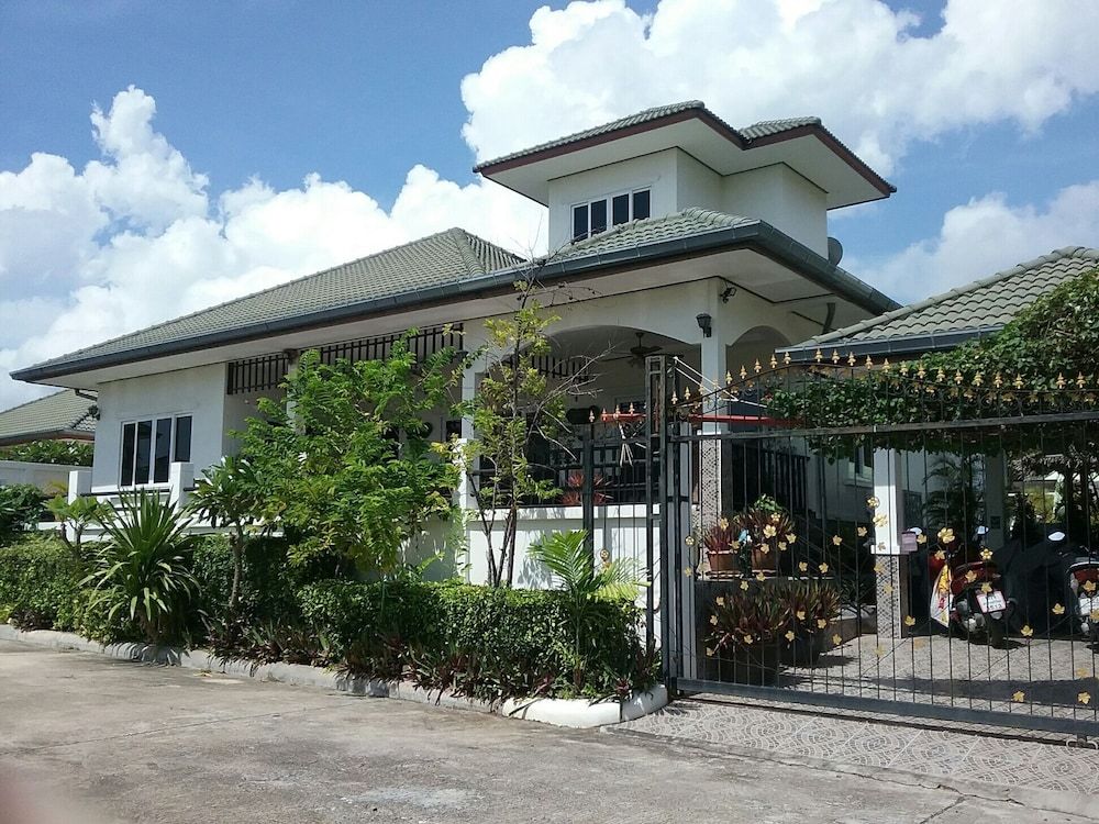 undefined Private Luxurious Salt Water Pool Villa Situated In Peaceful Upmarket 5 Resort 2