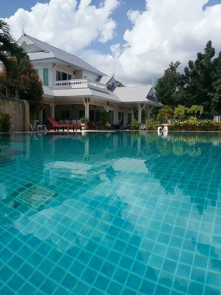 undefined Private Luxurious Salt Water Pool Villa Situated In Peaceful Upmarket 5 Resort 6