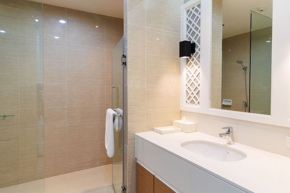 Sea Sand Sun Hua Hin by JC Kevin Hotel & Resort Premier Twin Room, Beach View 6