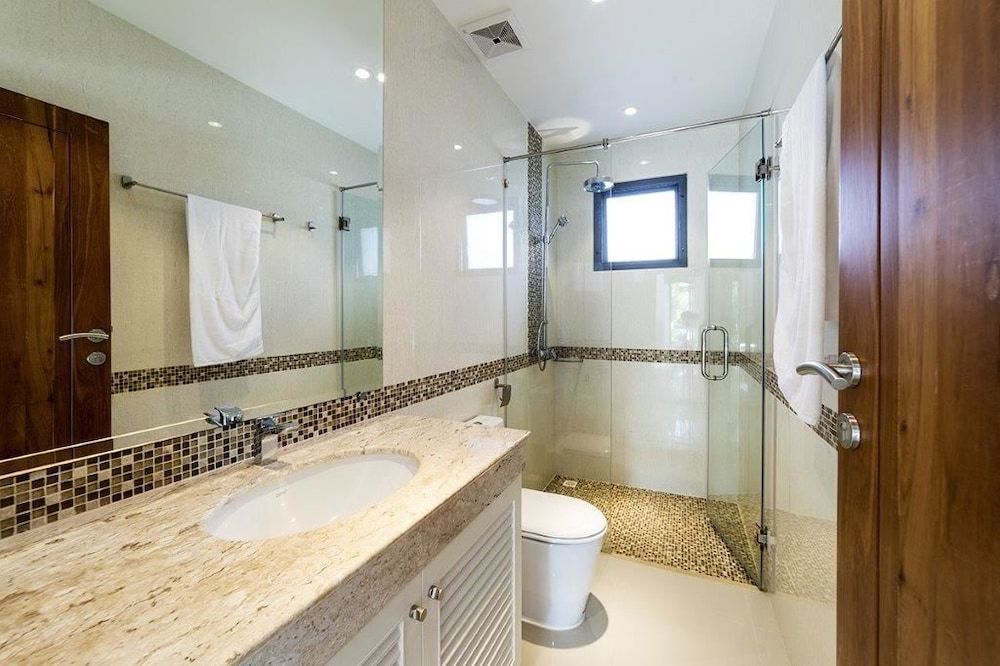 Asia Baan 10 pool Villas Four Bedrooms Private Pool Villa 12