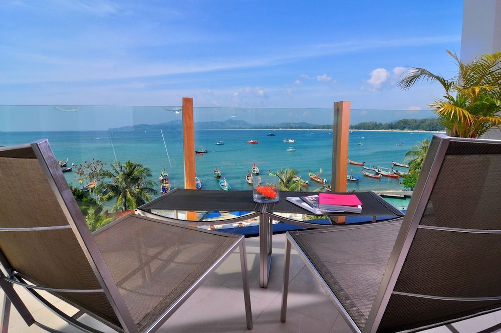 Beachfront Phuket Seaview Suites Grand Suite 12