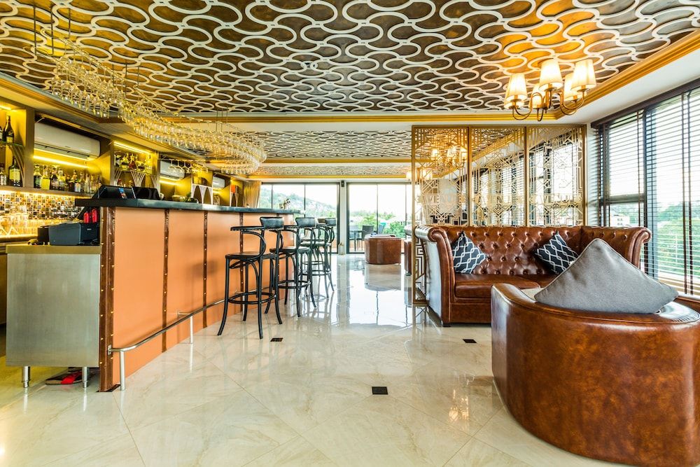 undefined 6 Avenue Surin by Lofty 10