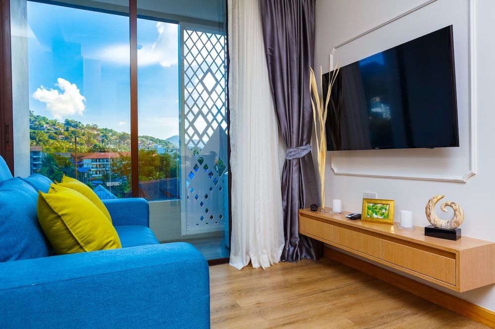 The Aristo Beach Studio by Holy Cow Studio 6