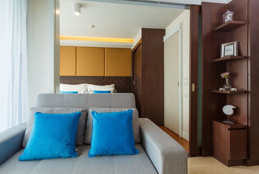 The Aristo Resort by Holy Cow 519 Studio 8