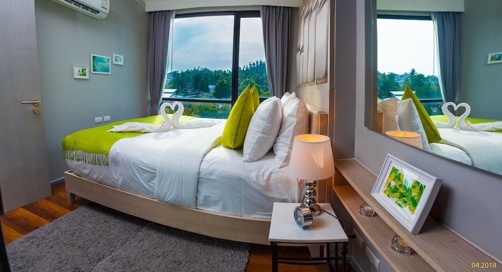 undefined 6th Avenue Phuket Surin - by Holy cow 8