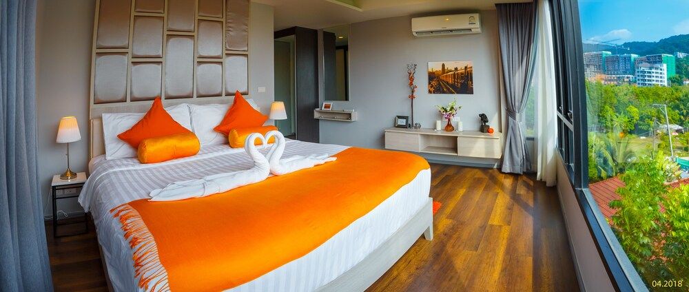 undefined 6th Avenue Phuket Surin - by Holy cow 6