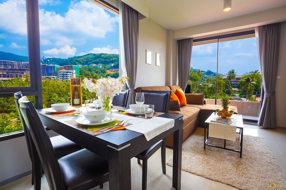 6th Avenue Phuket Surin - by Holy cow Comfort Apartment 20