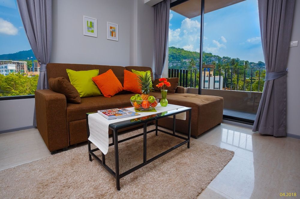 6th Avenue Phuket Surin - by Holy cow Comfort Apartment 17