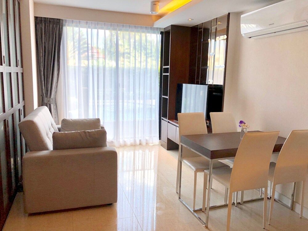 The Aristo 104 by Holy Cow Exclusive Apartment