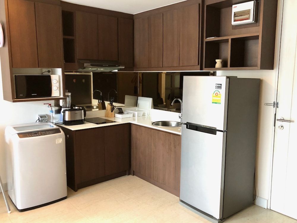 The Aristo 104 by Holy Cow Exclusive Apartment 3