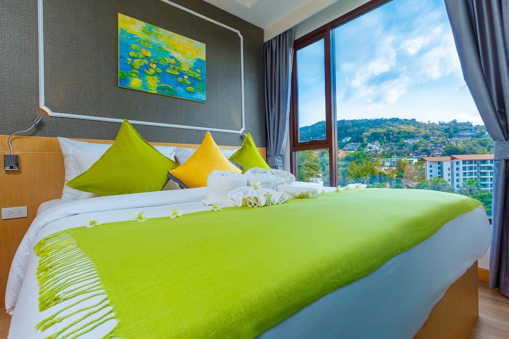 undefined The Aristo-2 by Holy Cow 614 4