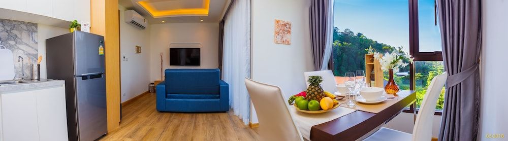 undefined Aristo Beach by Holy Cow 513 7