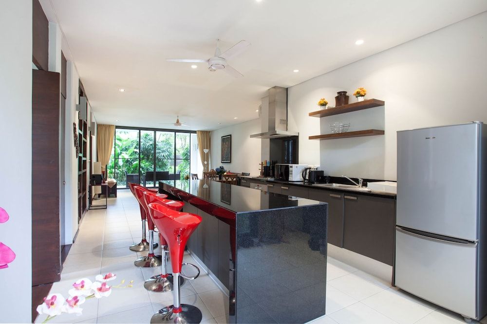 Bangtao Beach Garden by Rents In Phuket 2-Bedroom Comfort Apartment 11