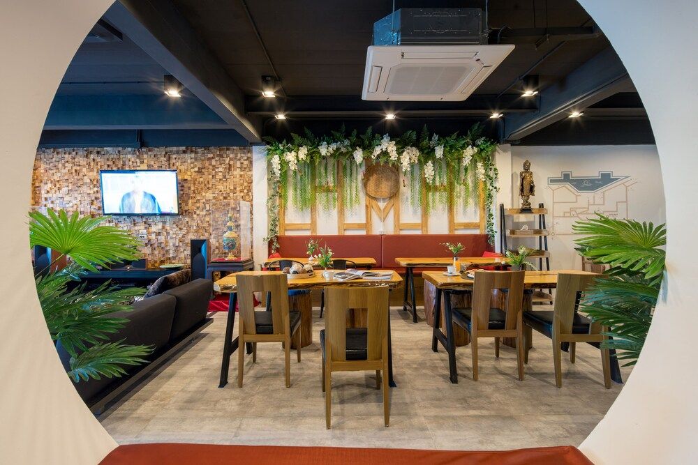 undefined Hanuman VIP Hostel 8