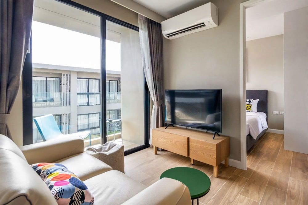 Diamond Condominium 2706 Family Apartment 8