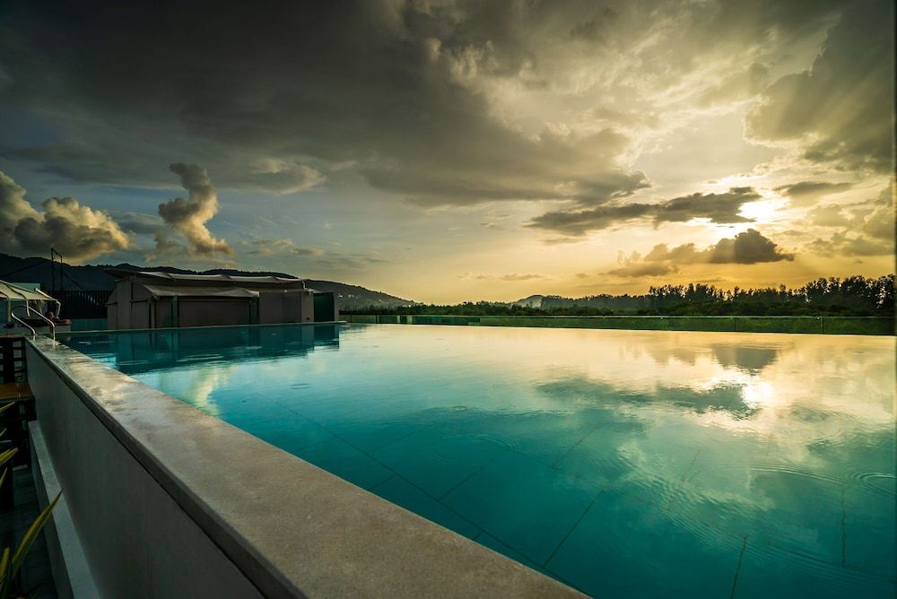 undefined Oceanstone Resort by Lofty 5