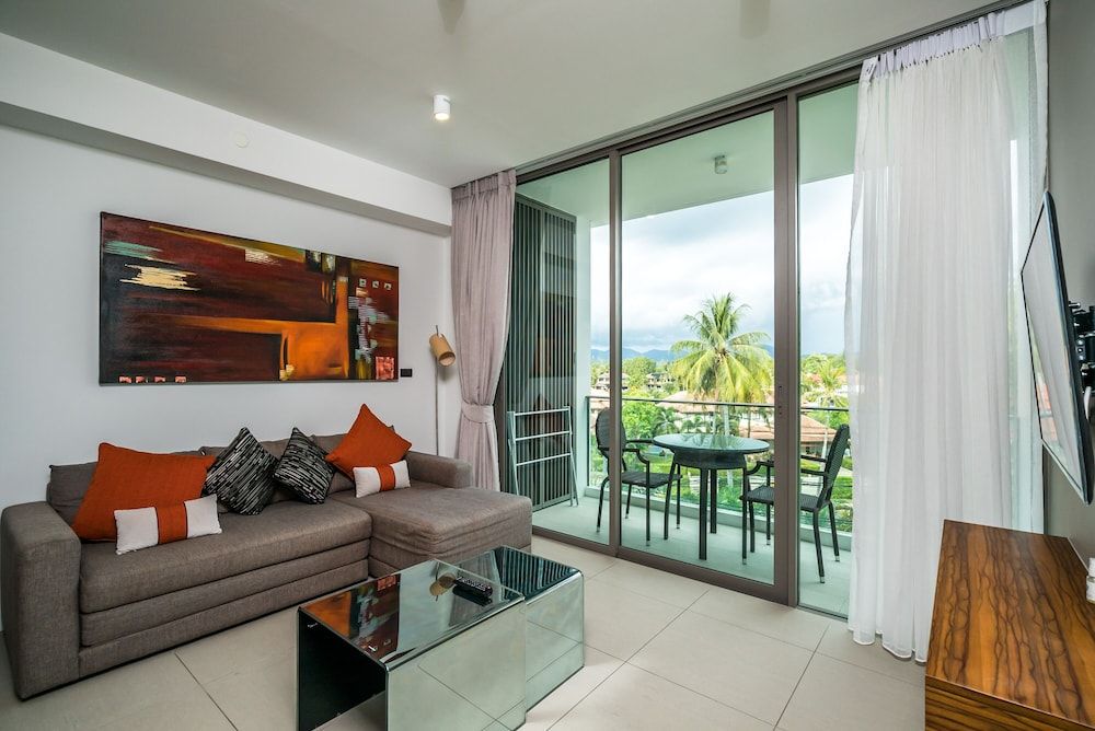 Oceanstone Resort by Lofty 2 Bedrooms Condo 9