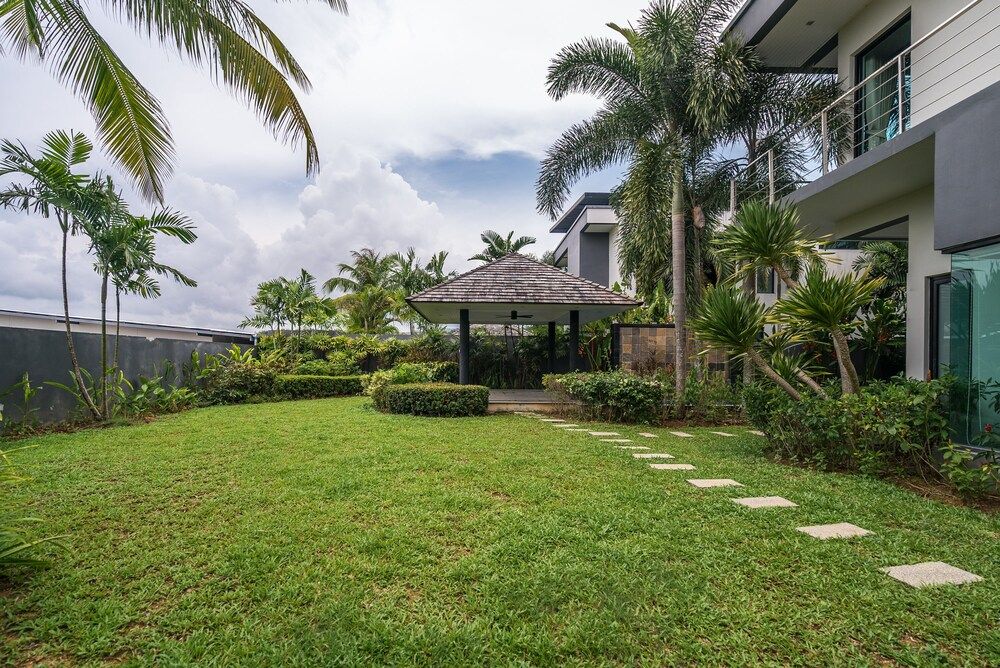 undefined Diamond VIP villas by Lofty 8