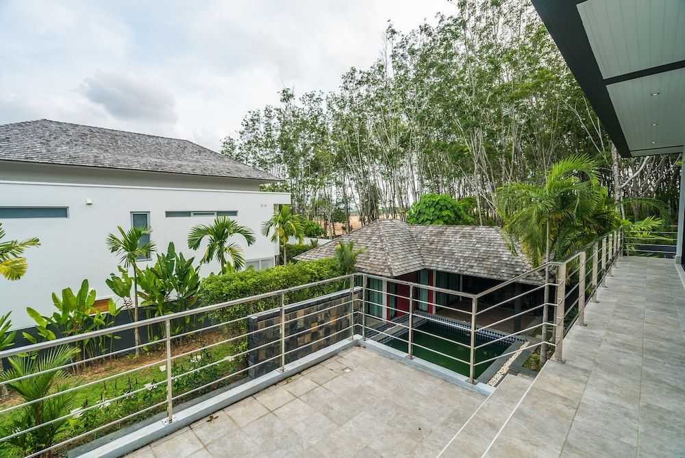 undefined Diamond VIP villas by Lofty 7