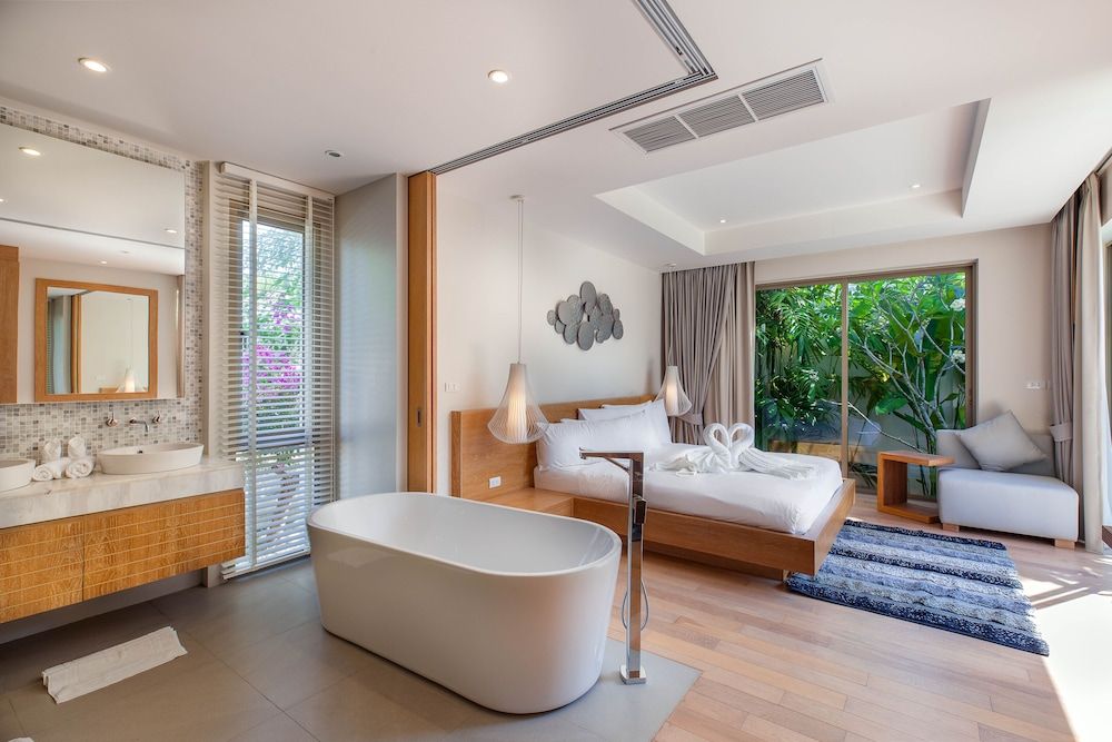 undefined 3BR Villa with Private Pool at Bangtao Beach 5