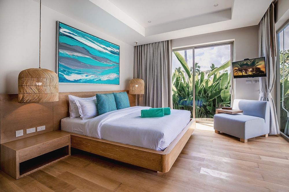 undefined Modern 3BR Villa with Private Pool & BBQ 7