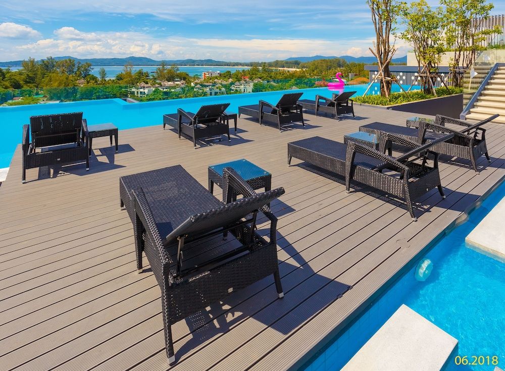 undefined The Aristo Beach by Holy Cow 319 4