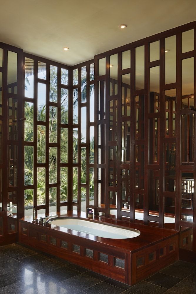 AMANPURI Resort Villa, Multiple Bedrooms, Ocean View (8 Bedrooms) 2