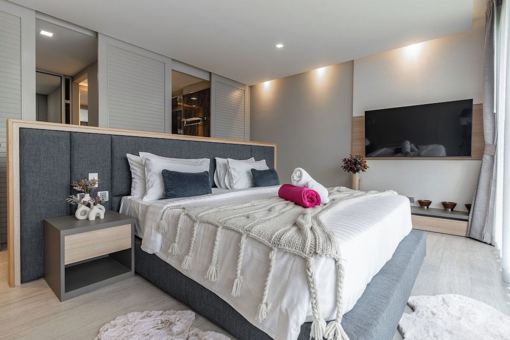 undefined Diamond Condo by Villacarte 3