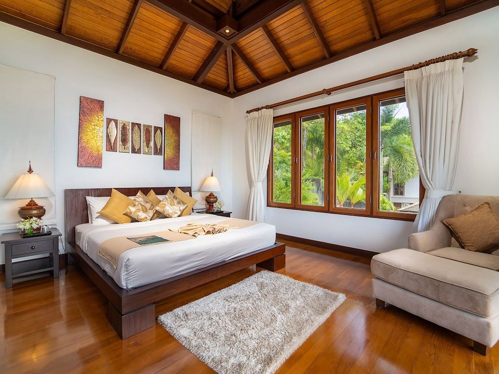 Baan Bon Khao Villa, 4 Bedrooms 6