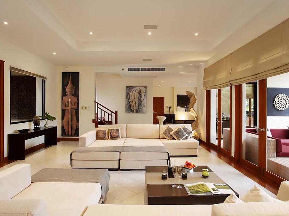 undefined Laguna Waters