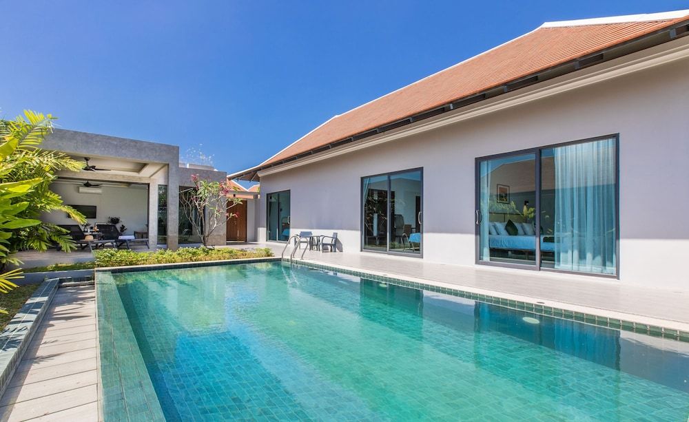 undefined Blu Boat Luxury Pool Villas 2