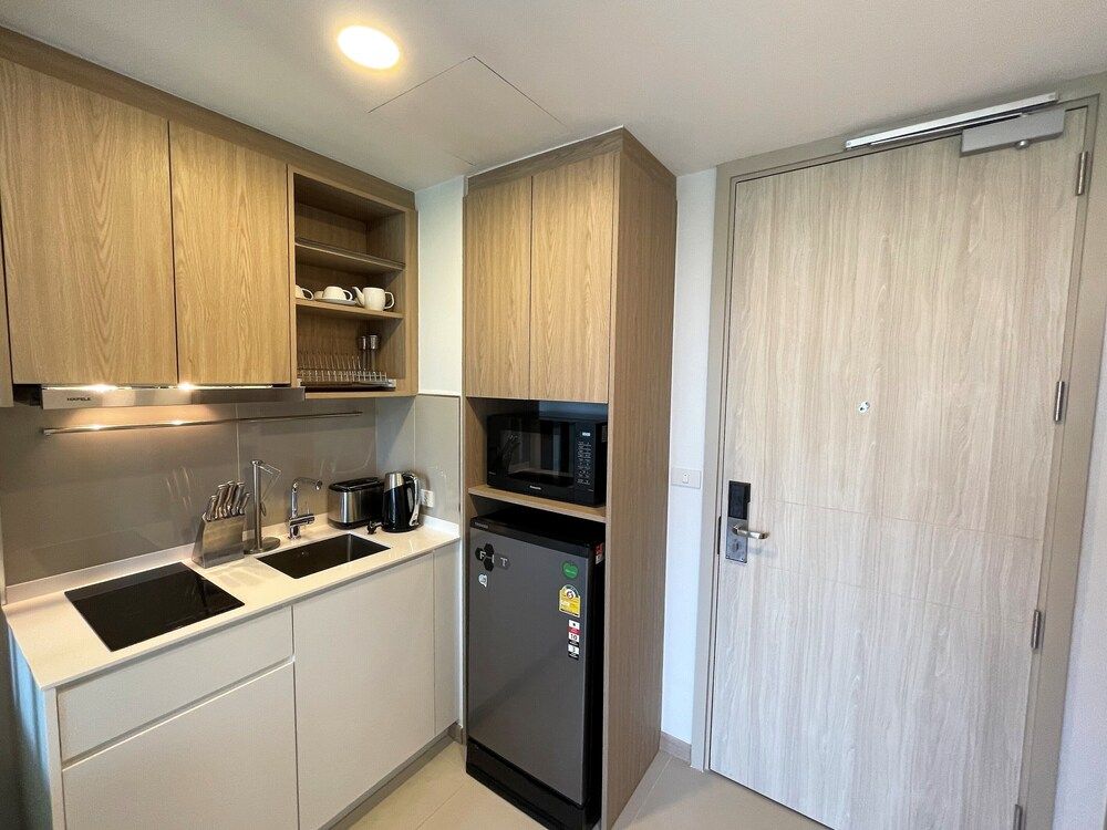 undefined Apartment at Sky Park Condo by Lofty 7