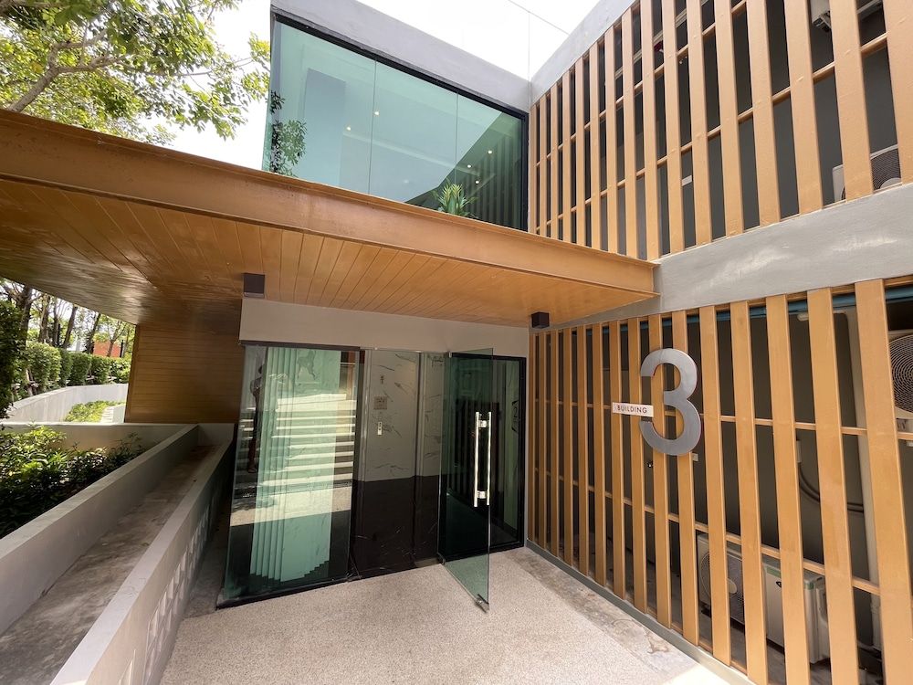 undefined Deluxe apartment at Panora by Lofty 2