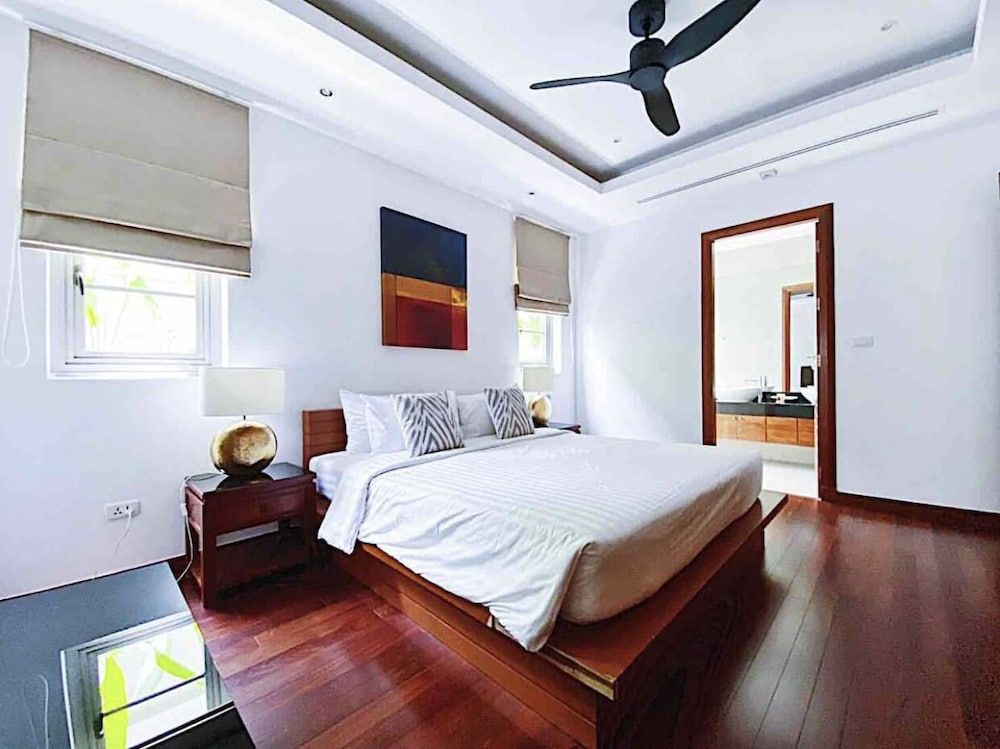 undefined Luxe 2br Pool Villa Walk to Bangtao Beach 5