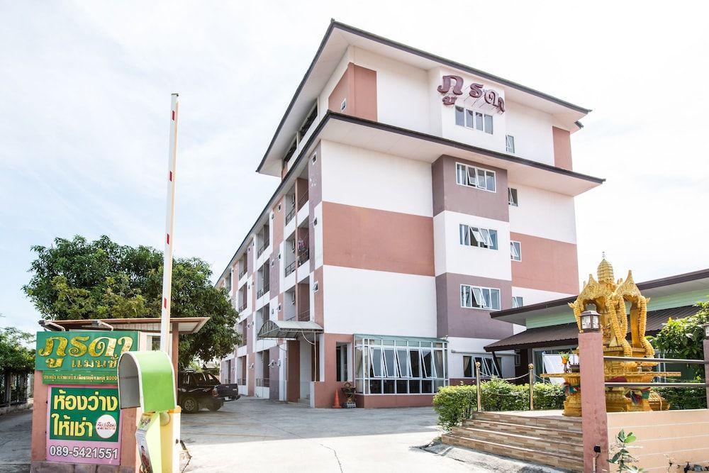 undefined Purada Mansion 3