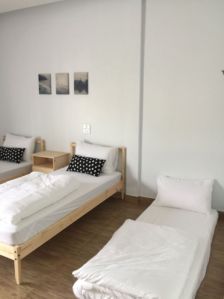 undefined HomeMi Houses Homestay 7