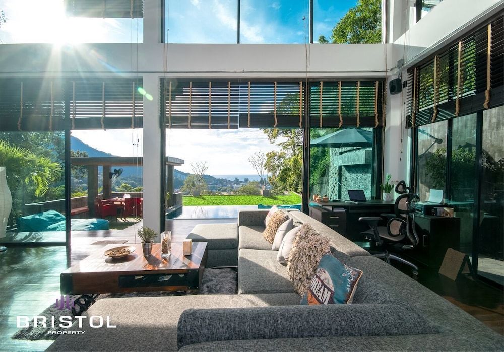 undefined State Of The Art 4 Bedrooms Sea View Pool Villa by Bristol 7