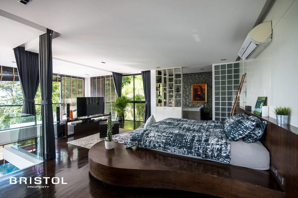 undefined State Of The Art 4 Bedrooms Sea View Pool Villa by Bristol 2