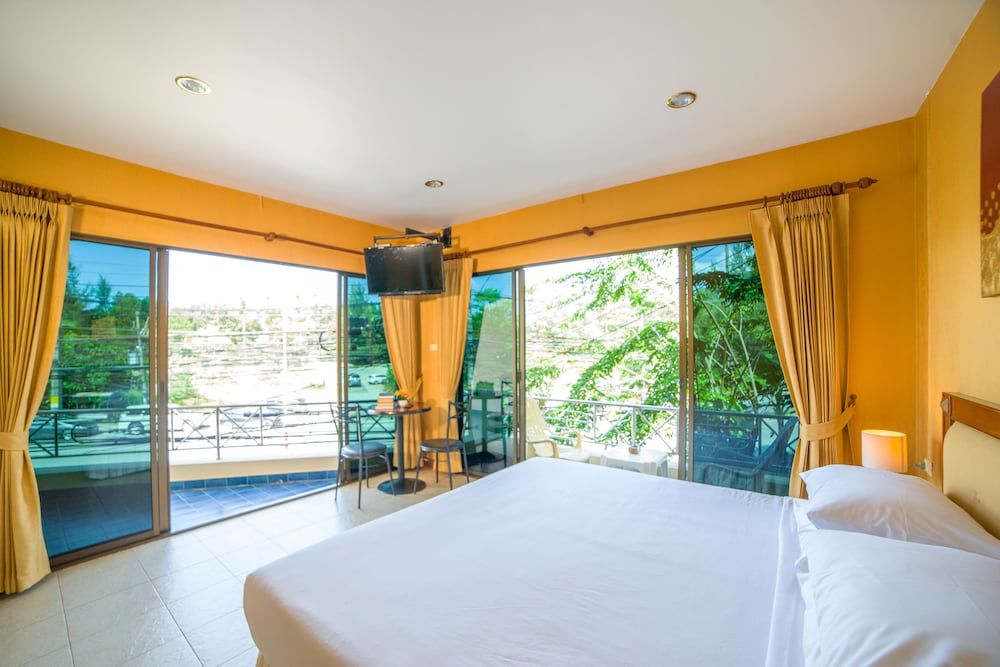 undefined OYO 1037 Kamala Phuket Guesthouse 9