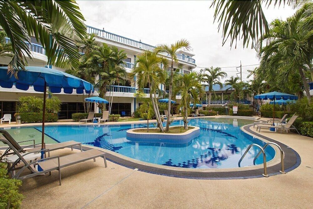 undefined The Club Residence by Alexanders 10